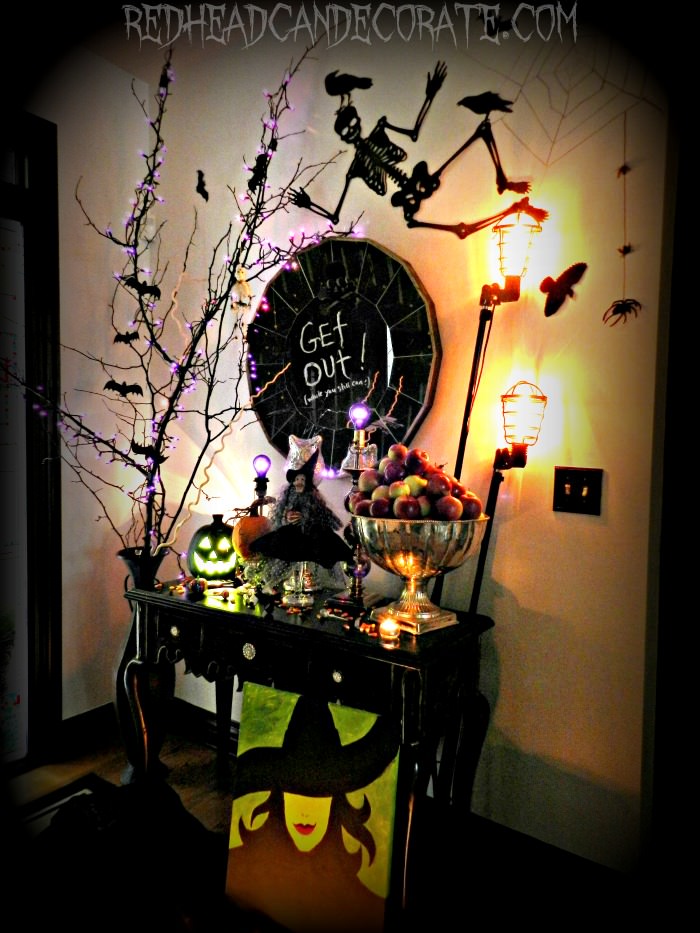 Unique Halloween Decor Ideas - redheadcandecorate.com #halloween #lanterns