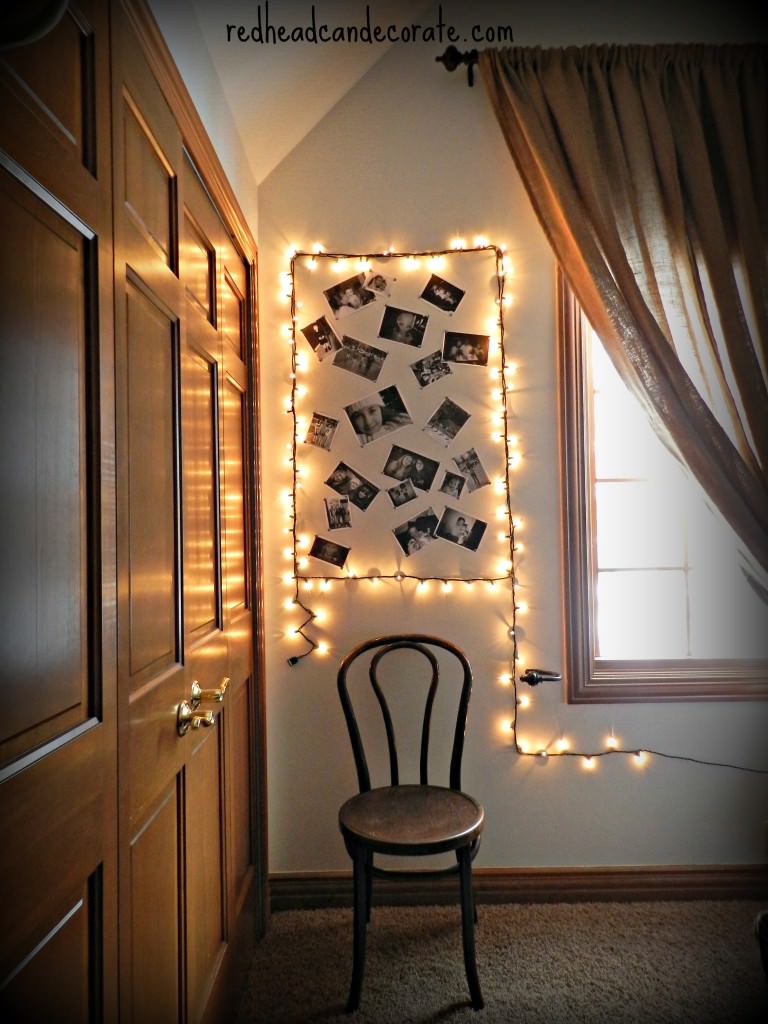 DIY Christmas Light Frame by Redhead Can Decorate