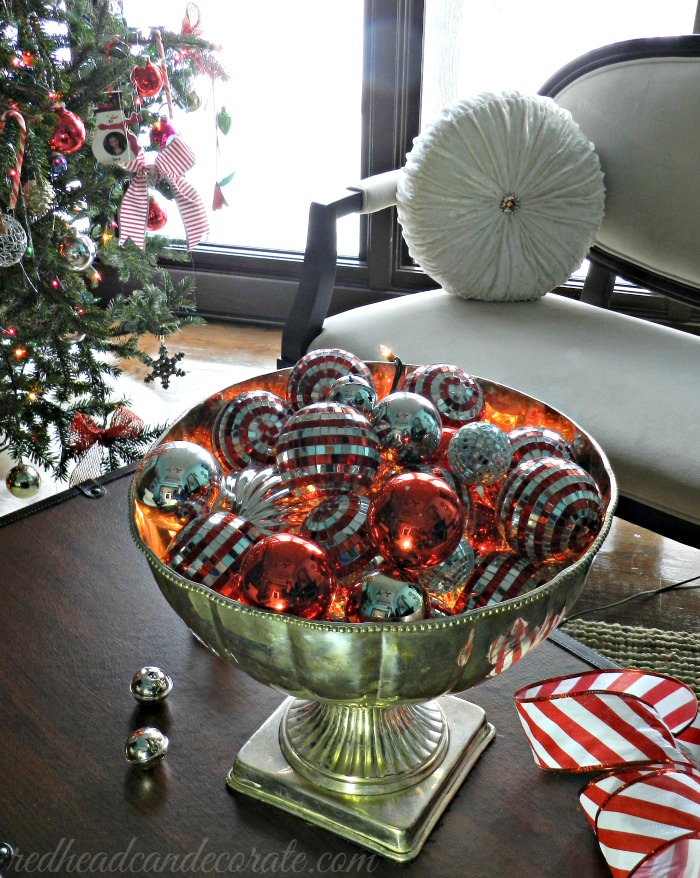 bowl-full-f-ornaments