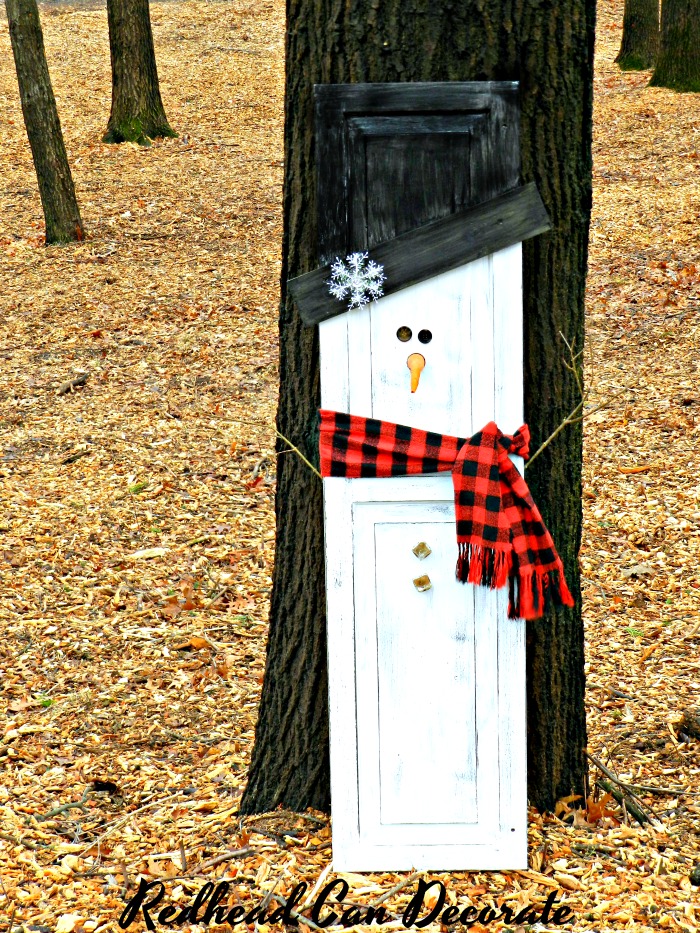 This Repurposed Snowman Shutter is so cute and makes perfect home decor for before, during, and after the holidays!