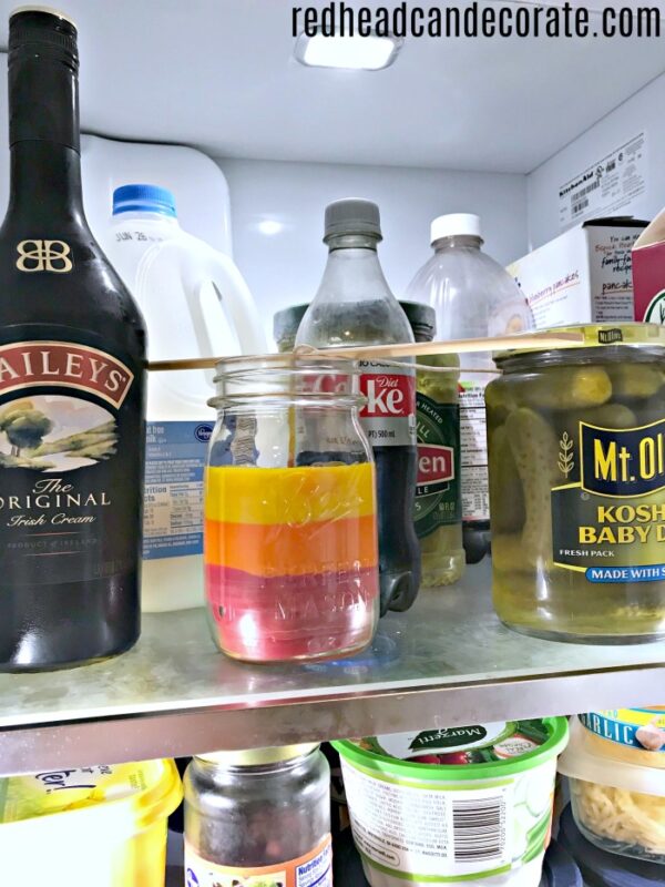 DIY Crayon Rainbow Candle Redhead Can Decorate