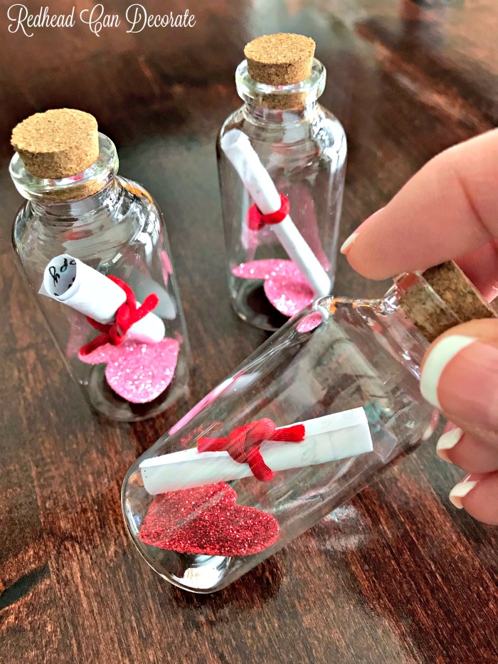 Simple and sweet, this Message in a Bottle Valentine can be cherished for years and is a unique alternative to expensive greeting cards.