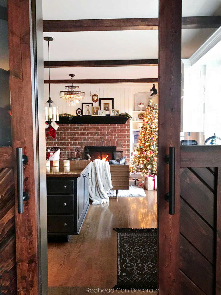 Our Cozy Christmas Kitchen Lounge ~ Holiday Housewalk 2021