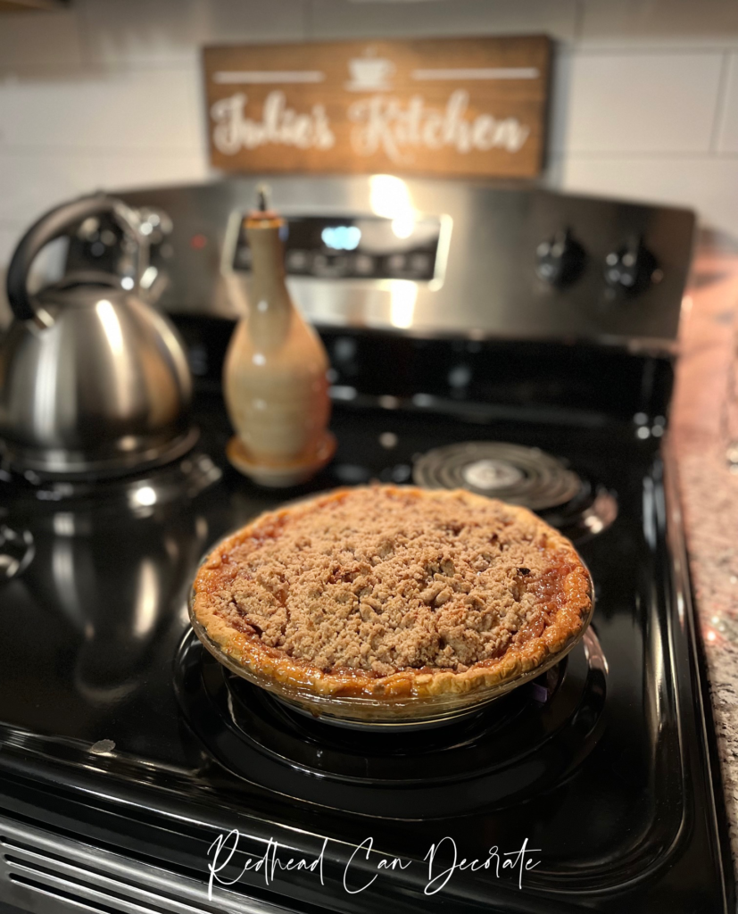 How to Bake the Easiest Dutch Apple Pie Ever