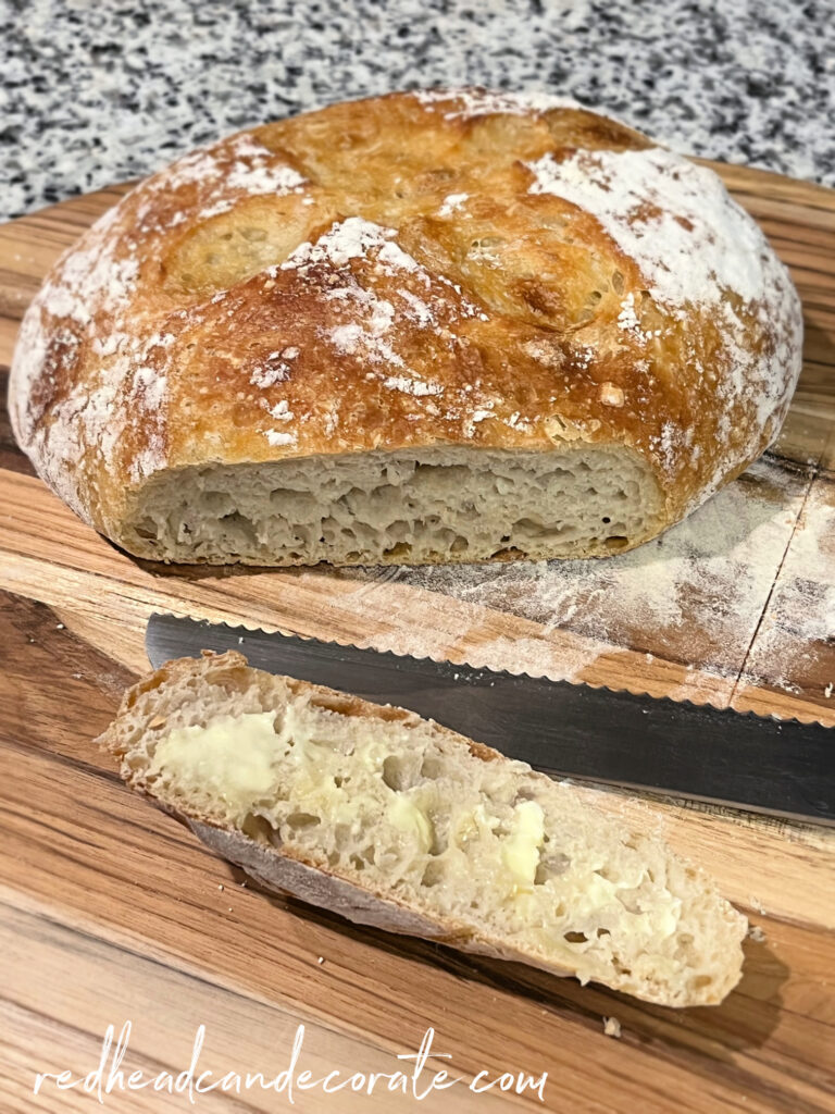 Easy overnight artisan bread recipe is so simple that non-cooks, or seasoned bakers should give this a try!  This bread is crispy on the outside, and soft and airy on the inside.  Perfect for soups, salads, sandwiches, or spaghetti and meatballs.  This homemade bread recipe is a must try.