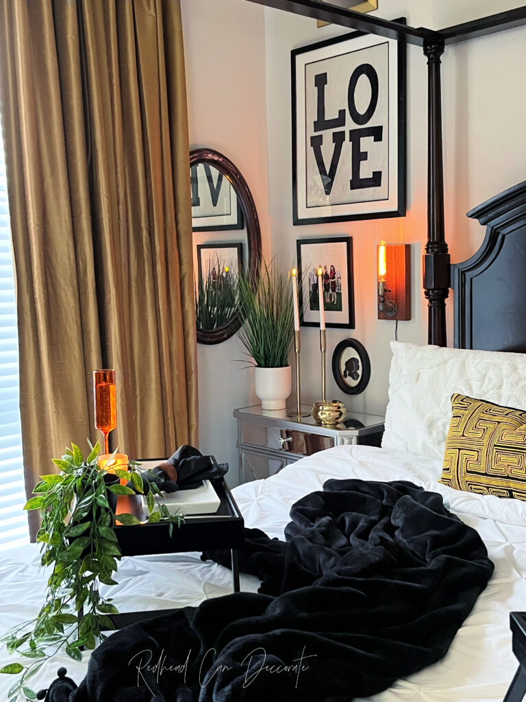 "How to Create a Romantic Dinner Date in Bed" with a few dinner recipes ideas included...