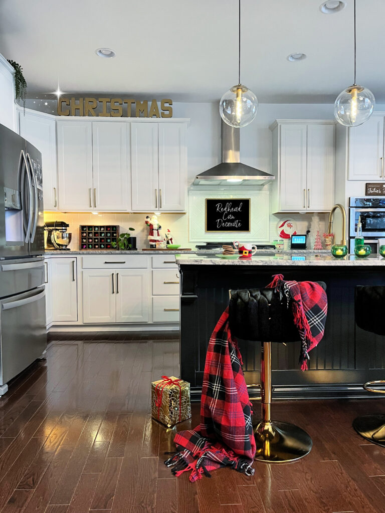 Free Lynch Creek Farm Christmas Wreath Giveaway & 2024 Redheadcandecorate.com Christmas Tour